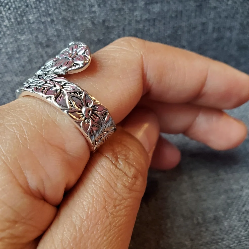 Vintage Spoon Ring Dainty Flower